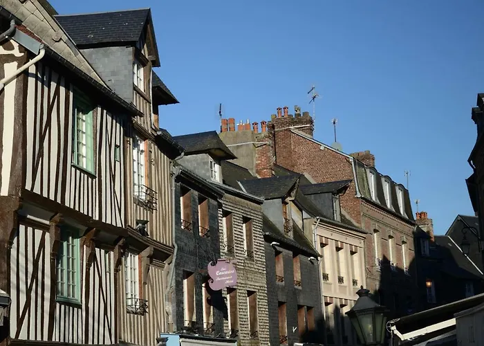 The Tiny House * Honfleur